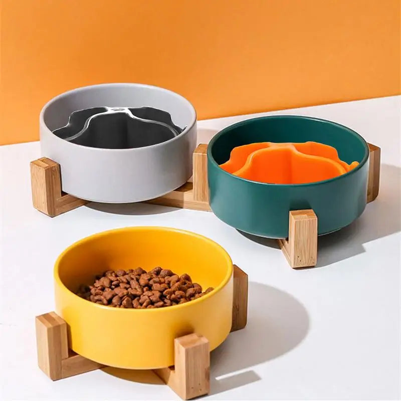 Dogs Slow Feeding Mat Slow Food Pad with Suction Cup Dog Crate Lick Pads Slow Feeder Lick Pad Crate Training Toy for Medium Dog