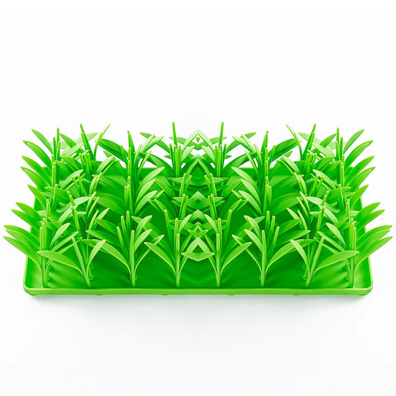 The Lawn Lick™ Enrichment Mat